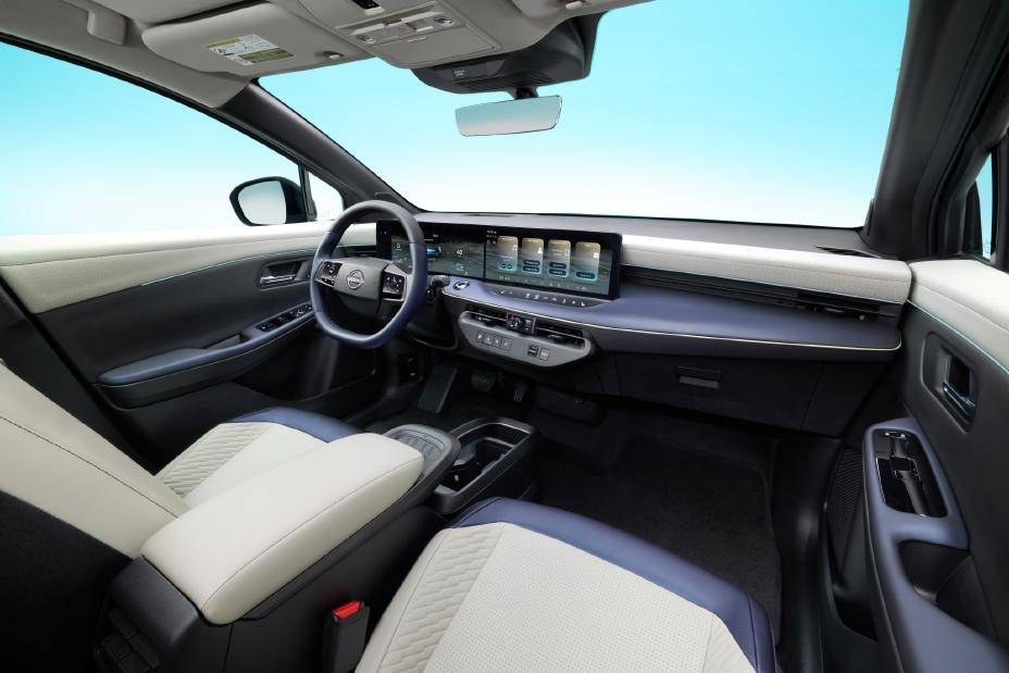 Nissan Leaf Interior
