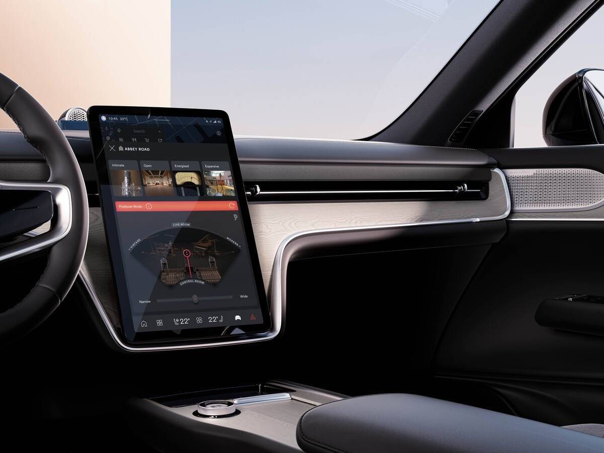 Volvo EX90 Interior