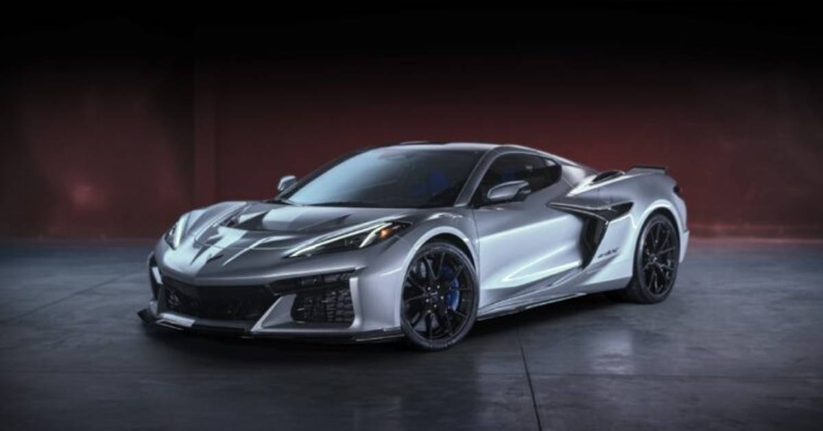 Chevrolet Unleashes 2026 Corvette ZR1X: 1,250 hp, eAWD, and Sub-2s Launch Chevrolet Unleashes 2026 Corvette ZR1X: 1,250 hp, eAWD, and Sub-2s Launch