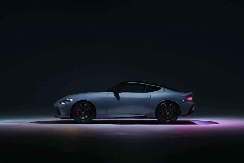 Nissan Z NISMO side view
