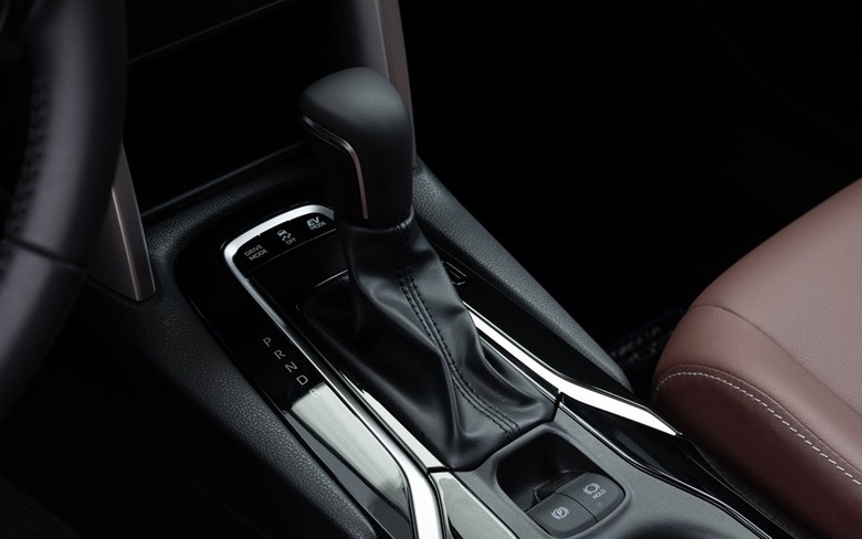 Toyota Corolla Cross 2025 Gear Shifter