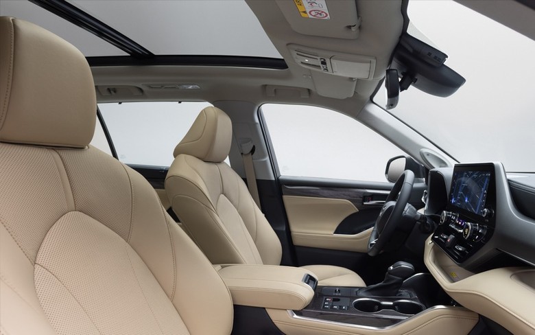 Toyota Highlander 2025 Front Seats