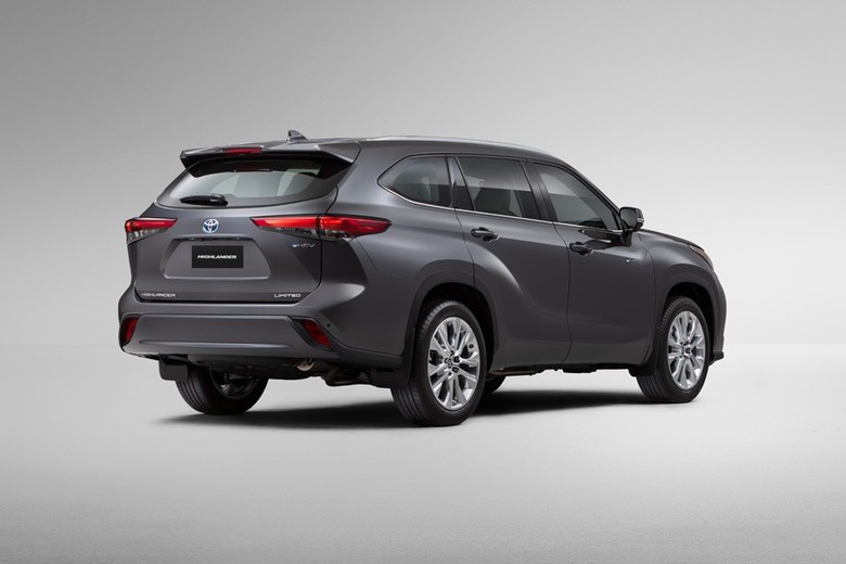 Toyota Highlander 2025 Side view rear