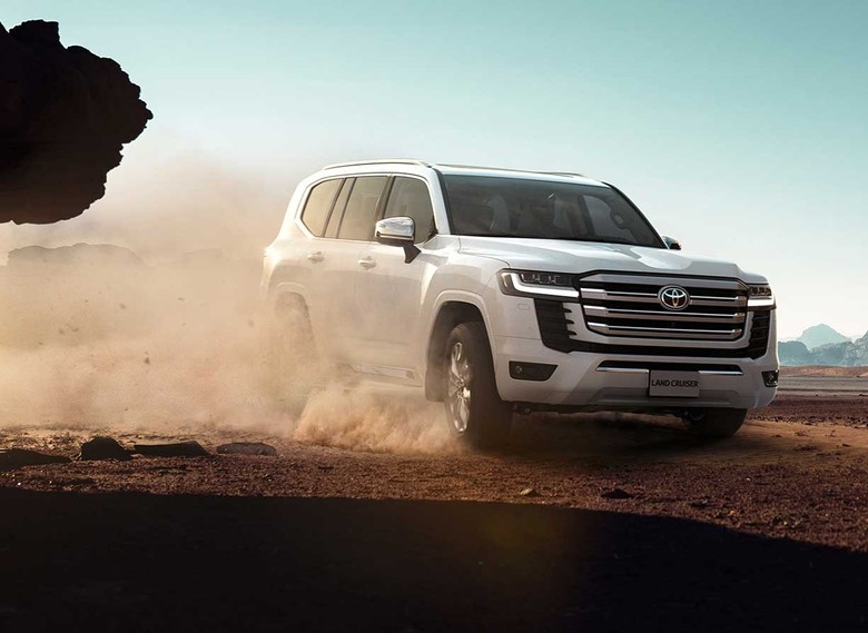 Toyota Land Cruiser Off-roading