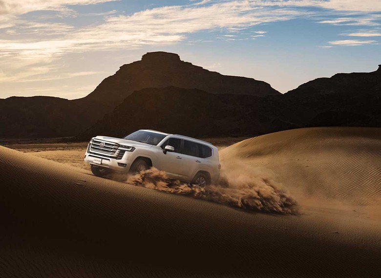 Toyota Land Cruiser Off-roading