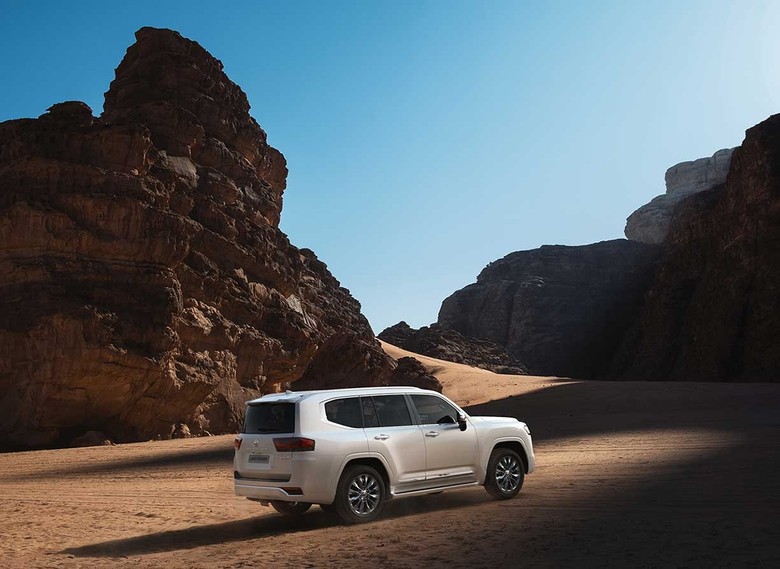 Toyota Land Cruiser Off roading