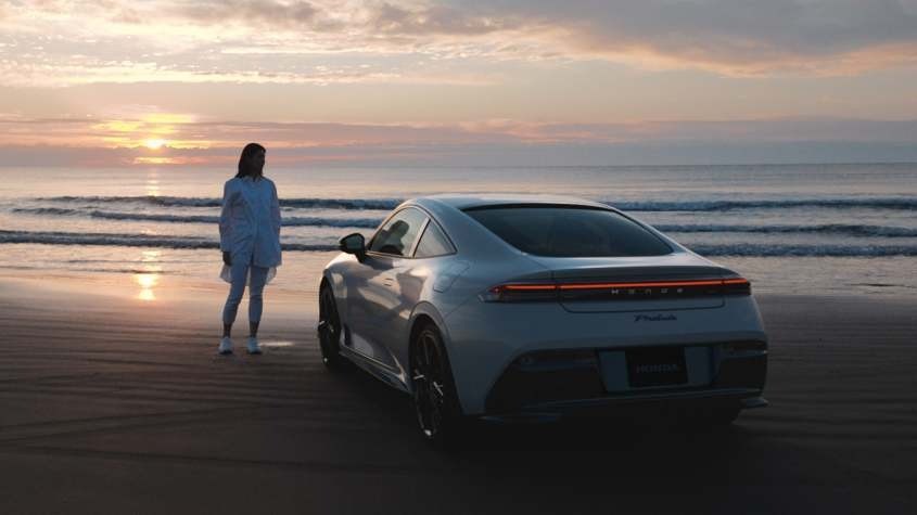 Honda Prelude Rear View