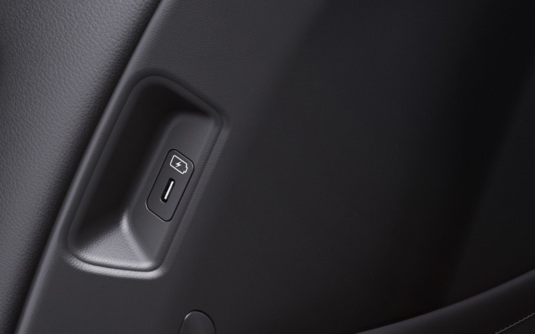 Kia Telluride Charging Port