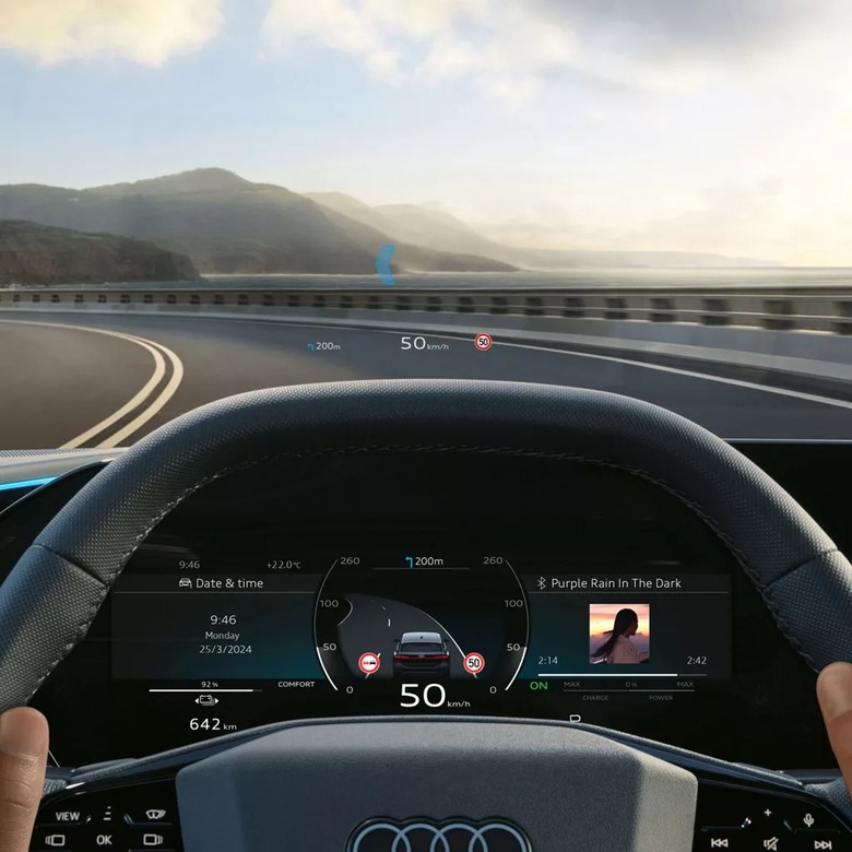 Audi Q5 Driver View