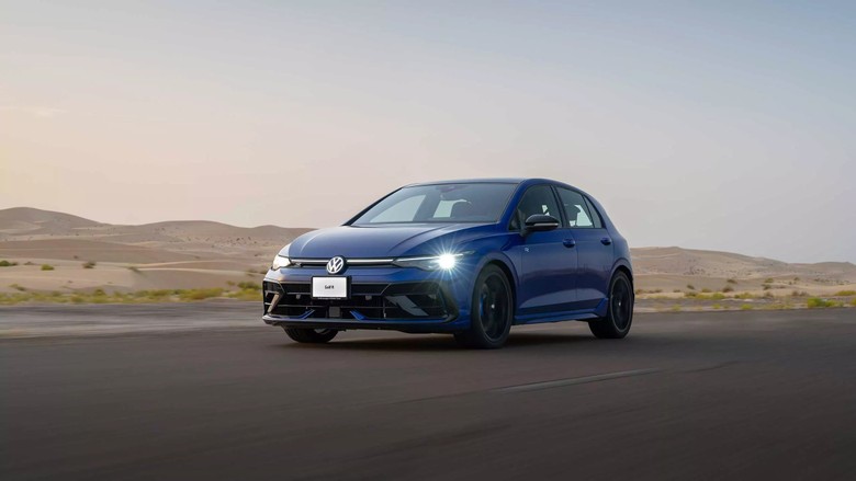 Volkswagen Golf R Left Front