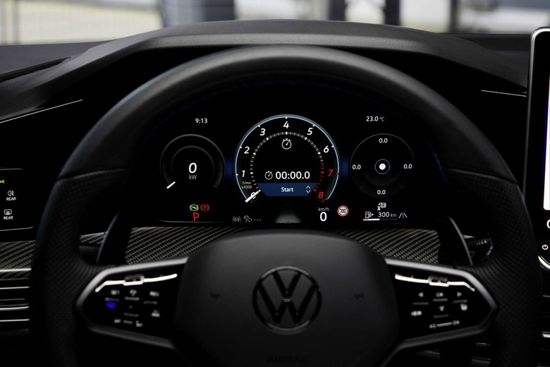 Volkswagen Golf R Digital Instrument Cluster