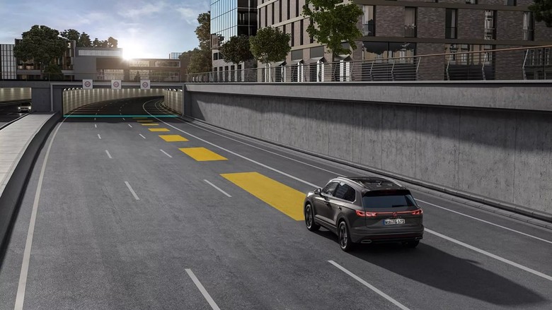 Volkswagen Tiguan 2025 Adaptive Cruise Control