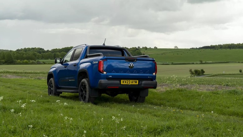 Volkswagen Amarok offroading