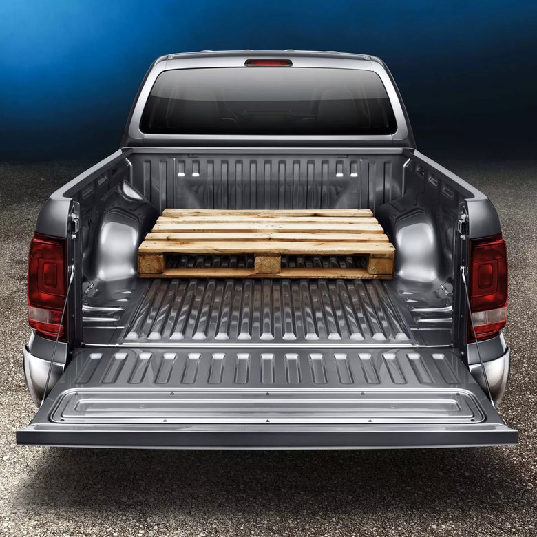 Volkswagen Amarok Trunk