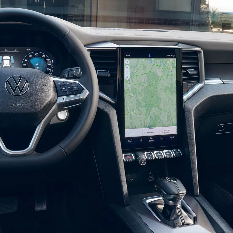 Volkswagen Amarok Cabin