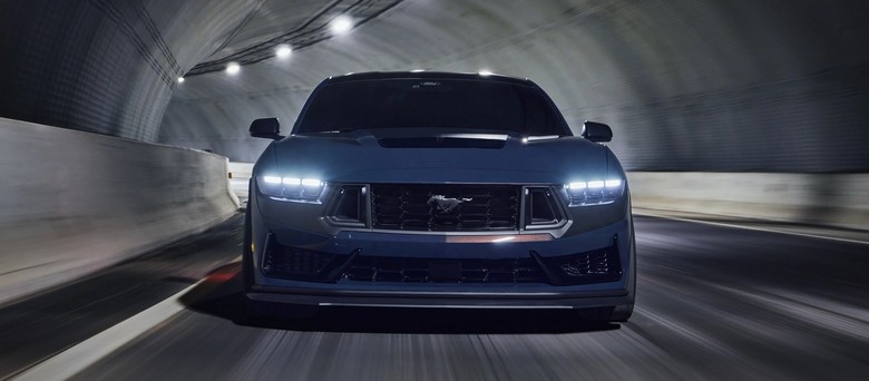 Ford Mustang 2025 dark horse