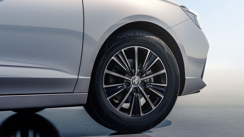 MG 5 16-inch Alloy Wheels