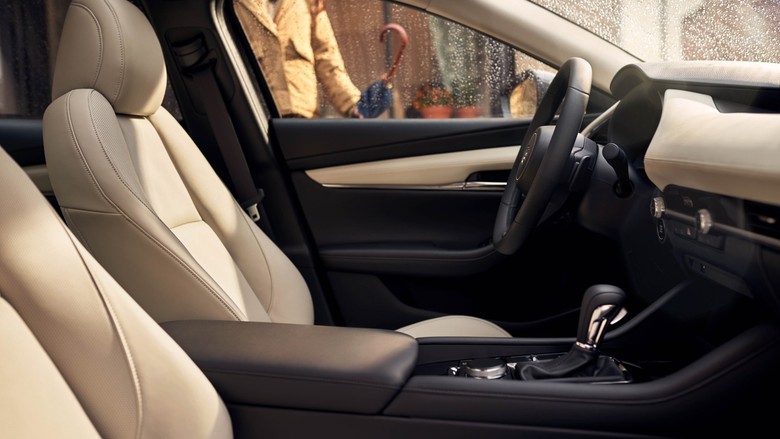 Mazda 3 Sedan Front Seats