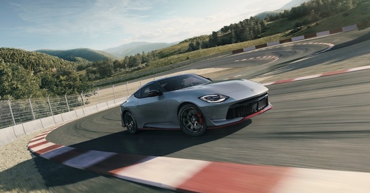 6 Things That Make the Nissan Z NISMO a Game-Changer for UAE Drivers 6 Things That Make the Nissan Z NISMO a Game-Changer for UAE Drivers