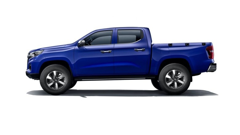 Changan Hunter Side View