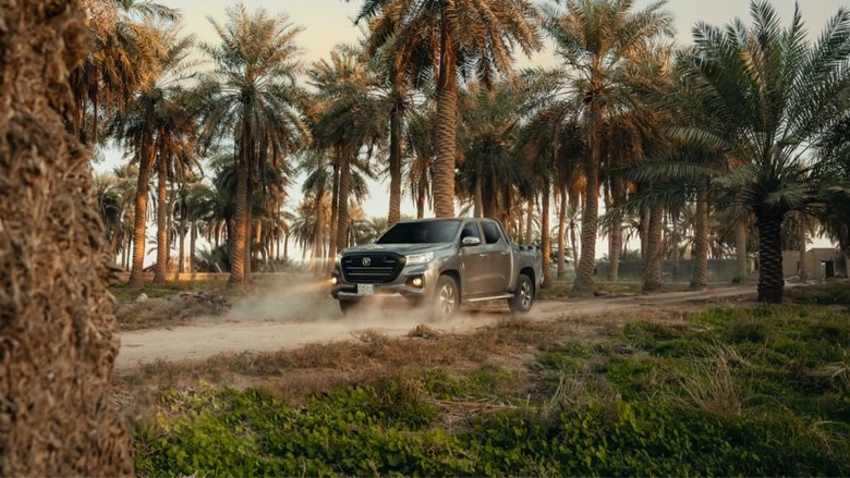 Changan Hunter Side View