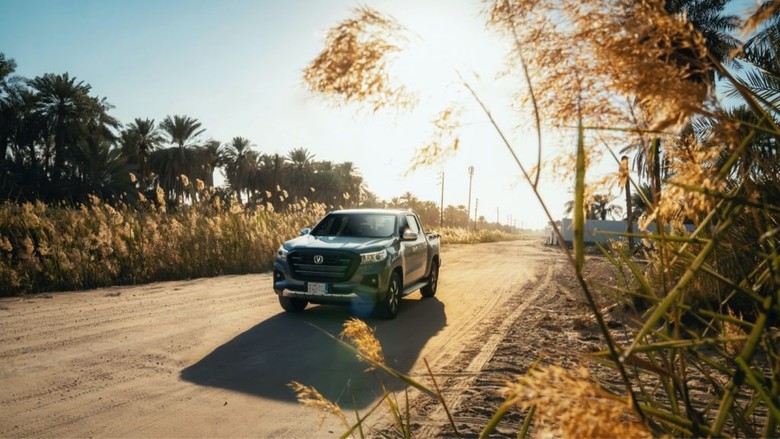 Changan Hunter Side View