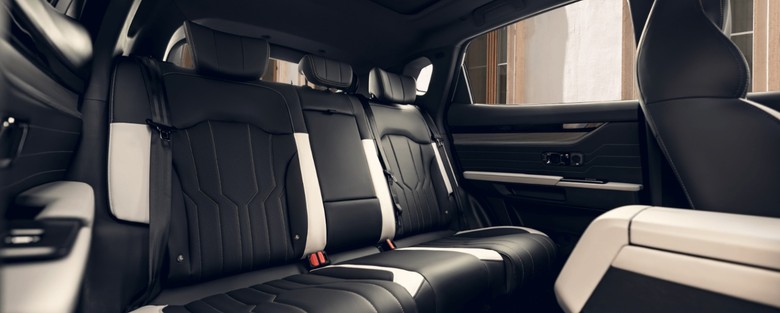 Soueast S06 Rear Seats