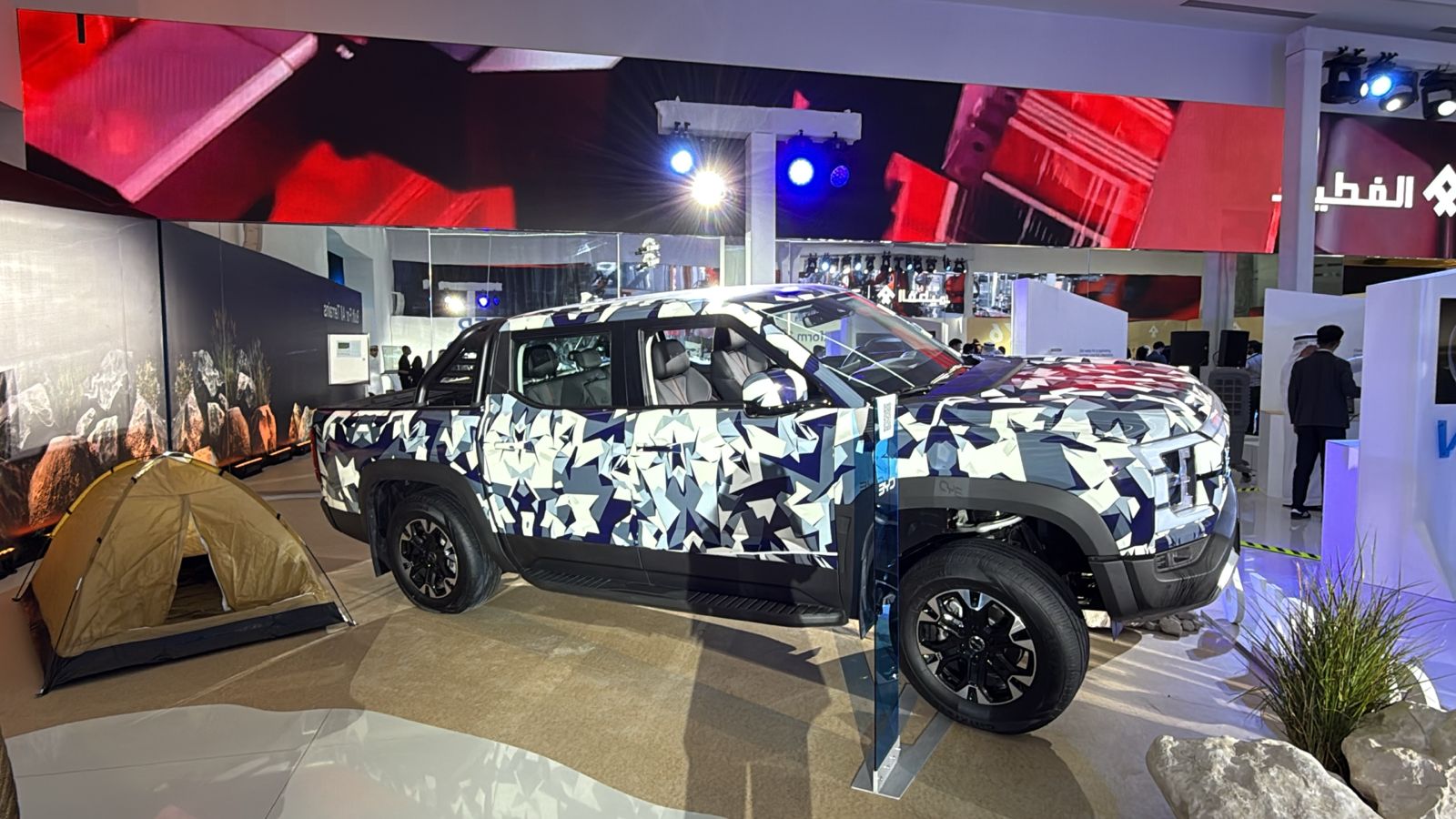 BYD Shark 6 Pickup Unveil