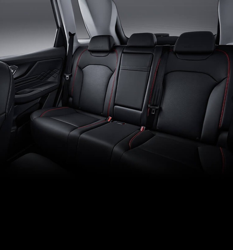BAIC X7 Rear Seats