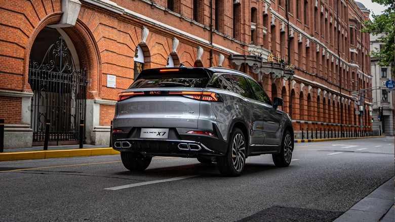 BAIC X7 Rear View