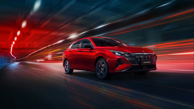 Dongfeng Shine Side View