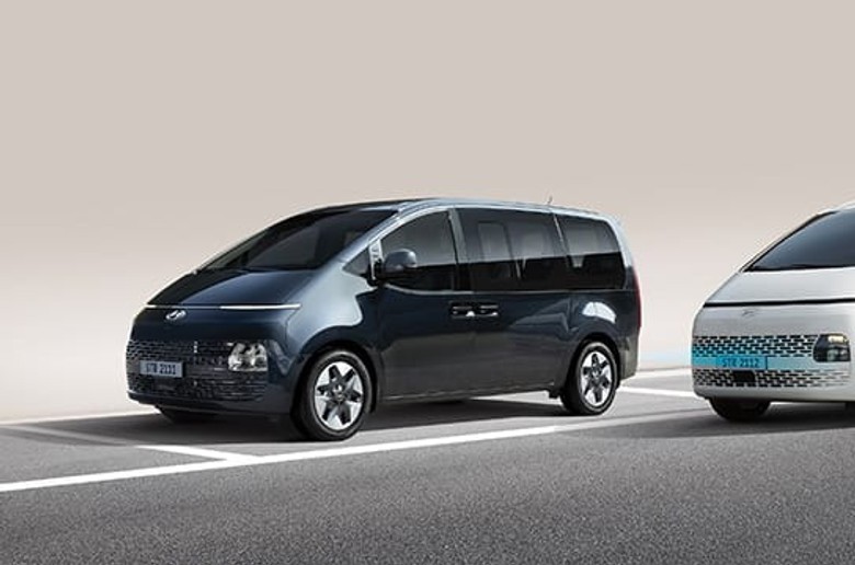 Hyundai Staria Safe Exit Assist