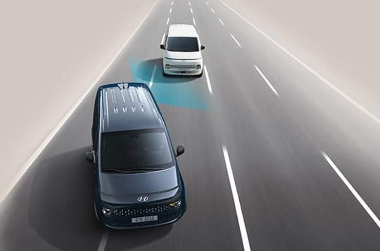 Hyundai Staria Blind-Spot Collision Assist