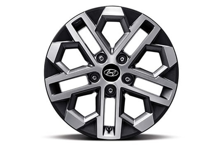 Hyundai Venue Alloy Wheel