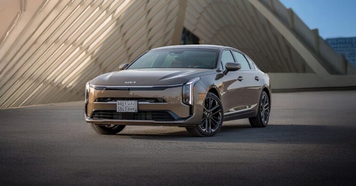KIA K8 2025 Facelift Sedan Now in the UAE: What You Get, What It Costs