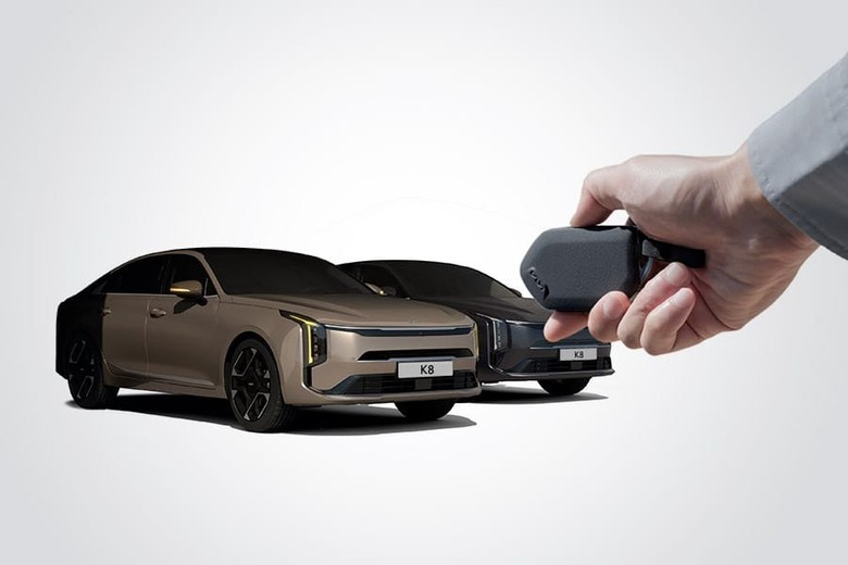 Kia K8 Remote Smart Parking Assist