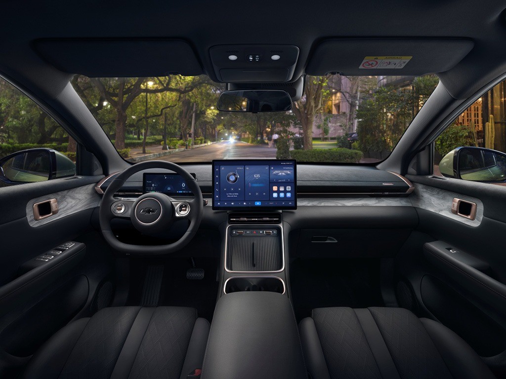 Chevrolet Captiva EV Interior