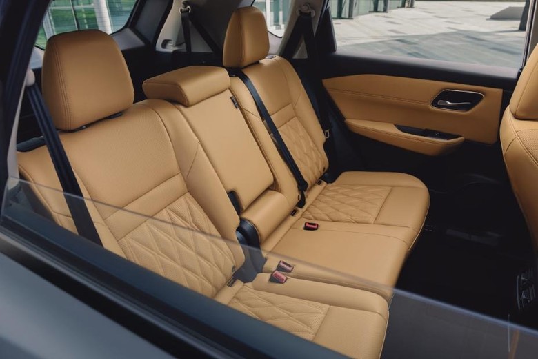 Nissan X-trail Rear Seats