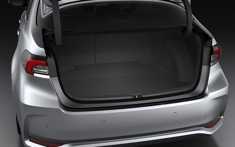 Toyota Corolla 2025 Trunk