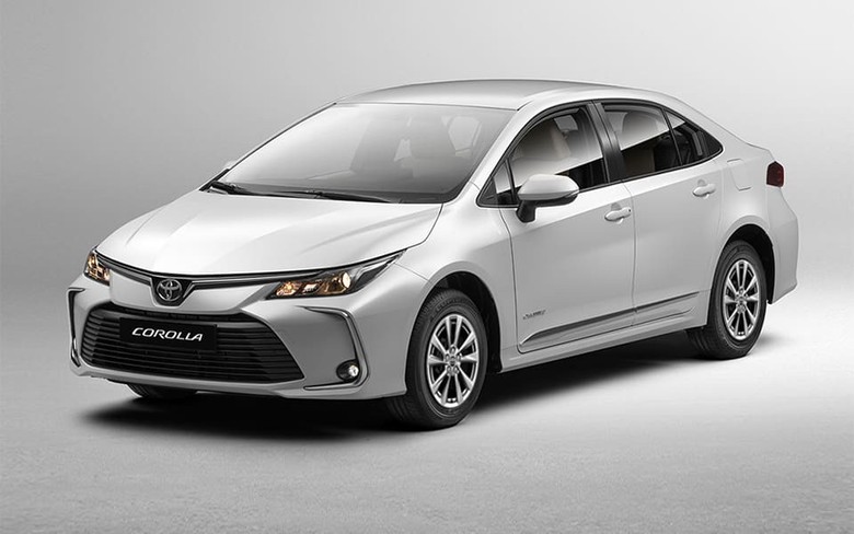 Toyota Corolla 2025 Side View with full side