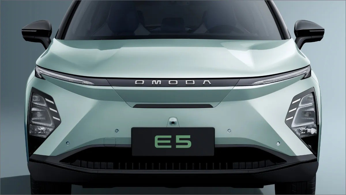 OMODA E5 Front