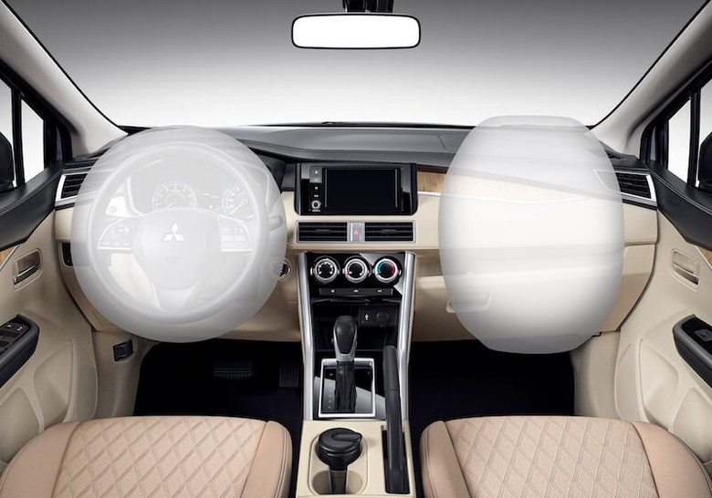 Mitsubishi Xpander Airbags