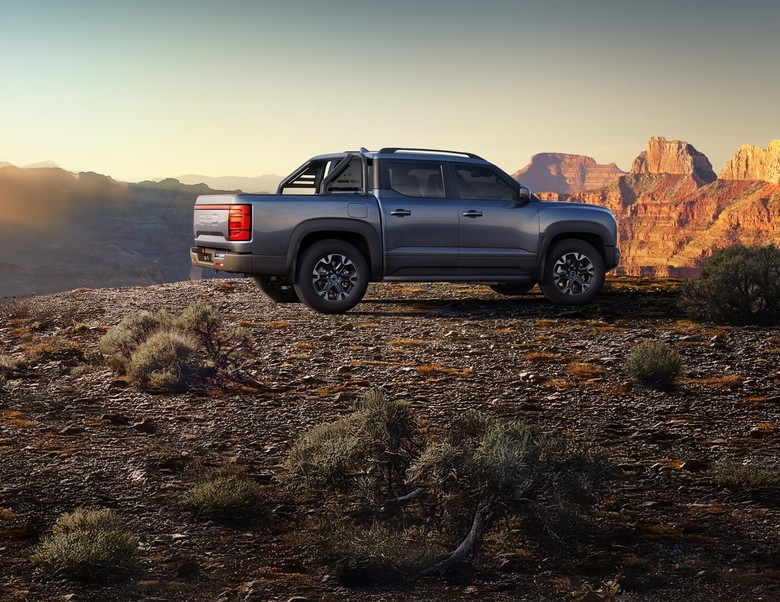 BYD Shark 6 Side View on a hill