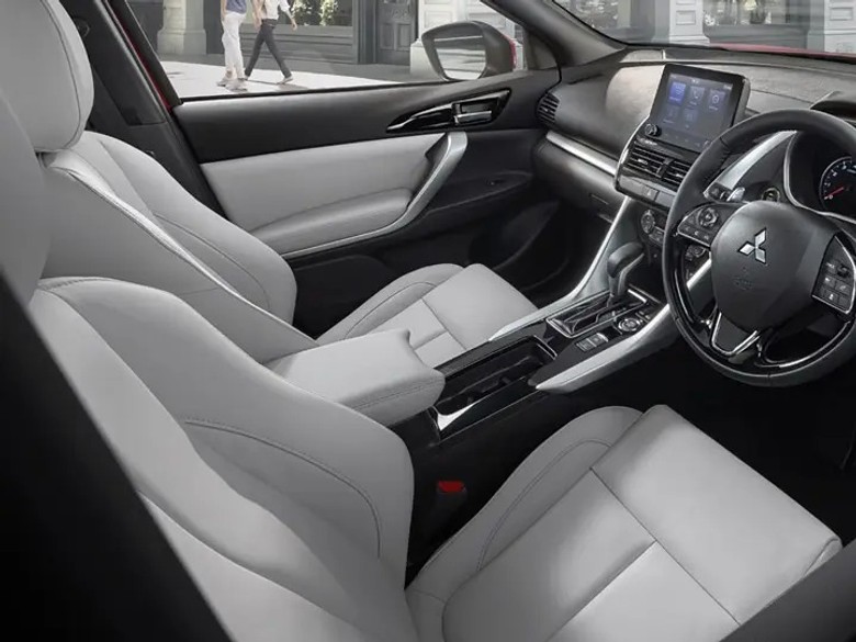 Mitsubishi Eclipse Interior