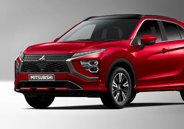 Mitsubishi Eclipse Side View 