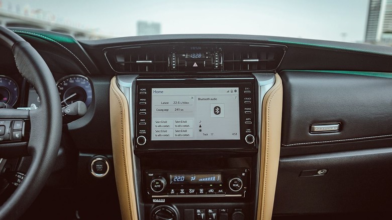 Toyota Fortuner Infotainment System