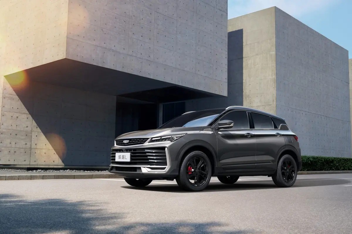 Geely Coolray Exterior