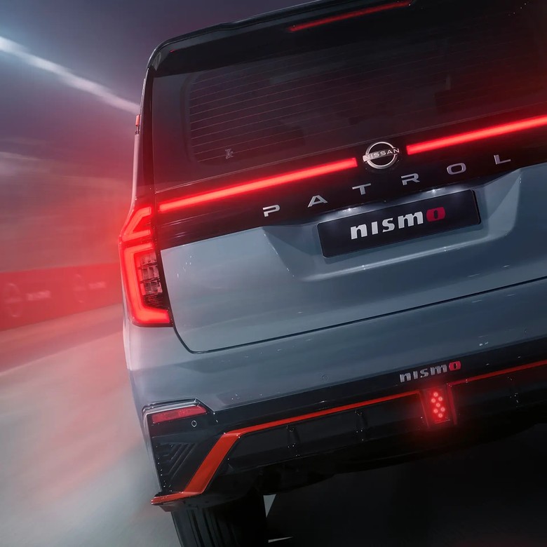 Nissan Patrol Nismo rear view