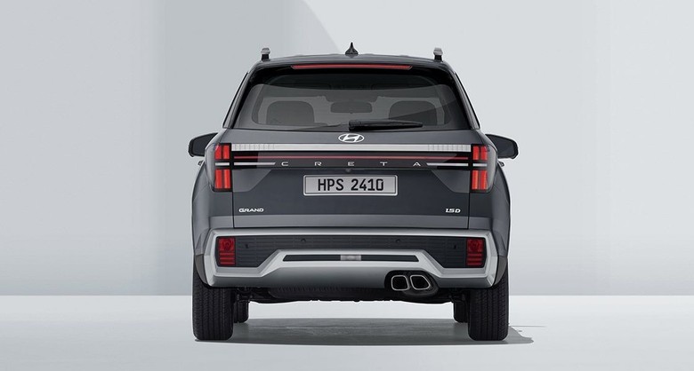 Hyundai Creta Grand rear view in black color
