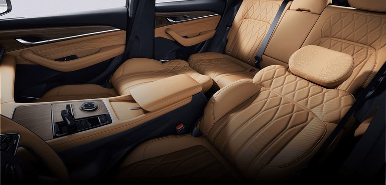 Geely Monjaro interior view